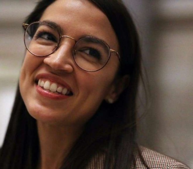 Alexandria Ocasio-Cortez tweeted a step-by-step guide for asking members of Congress to support student loan forgiveness